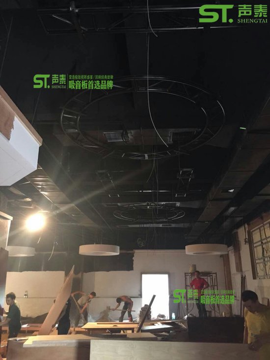 重庆电影院吸音喷涂施工厂家(图1) 重庆电影院吸音喷涂施工厂家(图1)