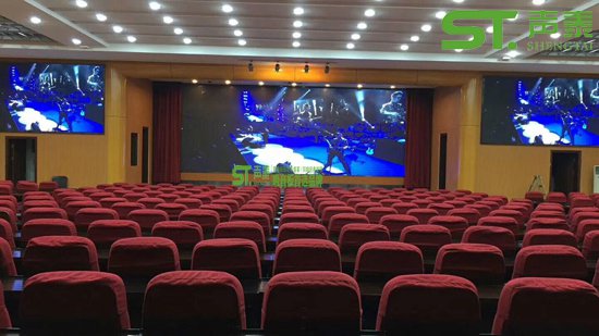 会议室木质吸音板安装效果图(图1) 会议室木质吸音板安装效果图(图1)