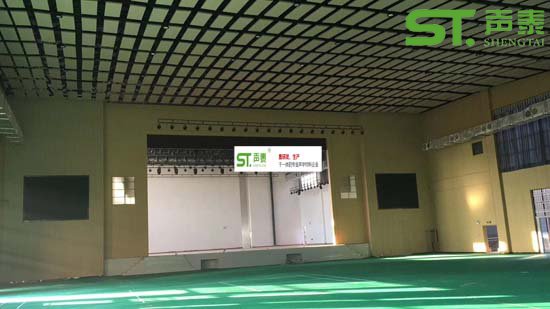 体育馆吊顶吸音板:空间吸声体(图3) 体育馆吊顶吸音板:空间吸声体(图3)